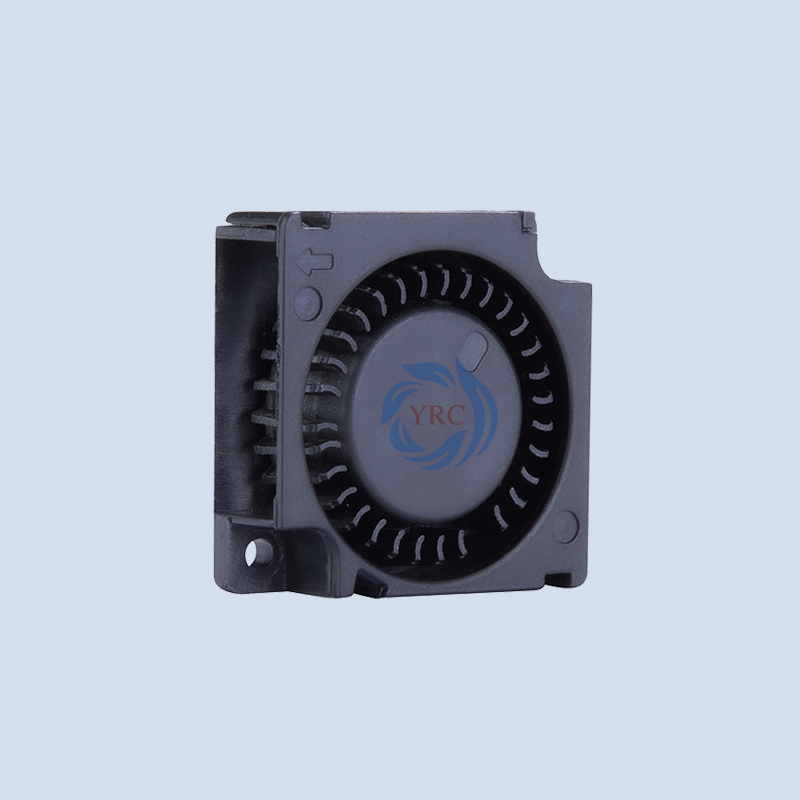 筆記本散熱風(fēng)扇：CPU風(fēng)扇選型技巧及注意事項(xiàng)