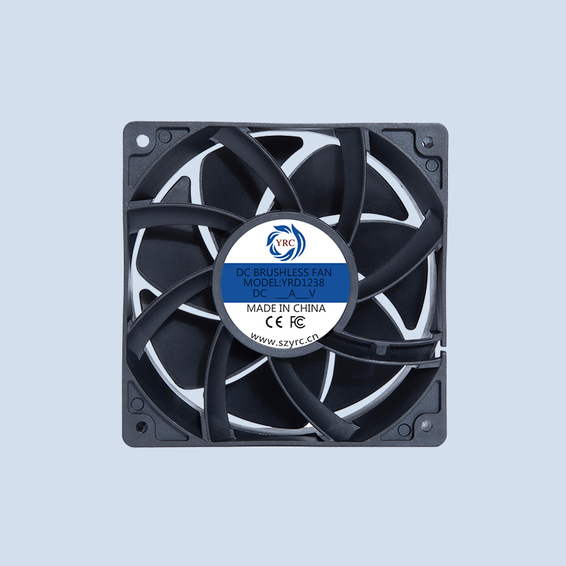 散熱風扇轉(zhuǎn)速控制：調(diào)節(jié)占空比還是頻率